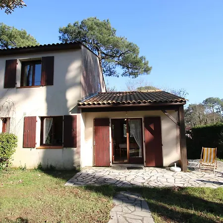 Maison Familiale à 750m De La Plage, Jardin Et Parking Privé - Fr-1-364-84 * Saint-Brévin-les-Pins