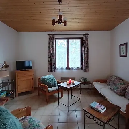 Casa de Férias Maison Familiale A 750m De La Plage, Jardin Et Parking Prive - Fr-1-364-84